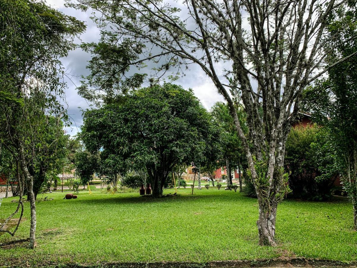 Pousada Das Pedras Passa Quatro Exterior foto